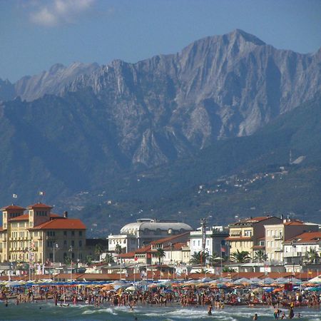 I Levrieri Hotell Torre del Lago Puccini Eksteriør bilde
